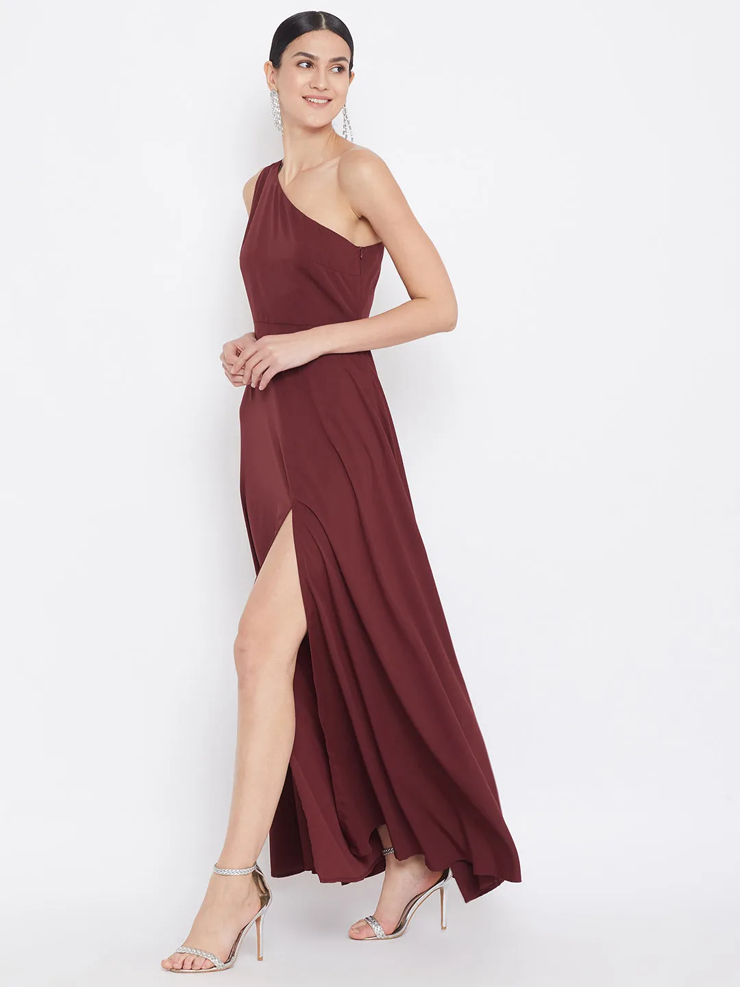 Berrylush Women Solid Maroon One-Shoulder A-Line Maxi Dress