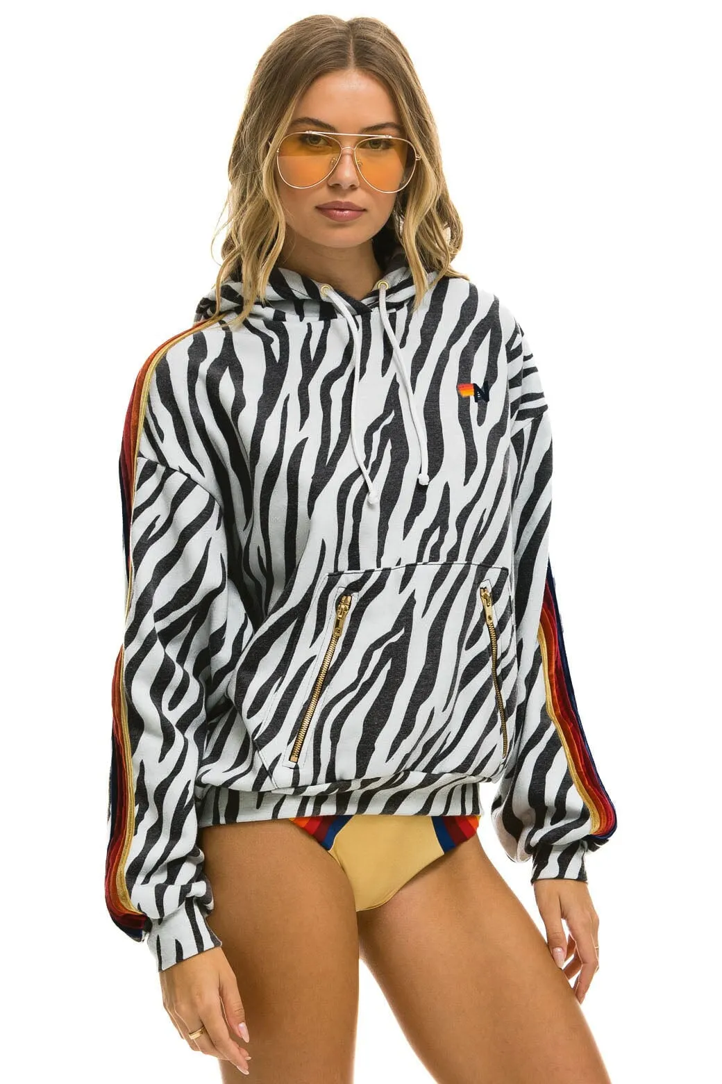 CLASSIC RELAXED PULLOVER HOODIE WITH ZIPPER POCKETS - ZEBRA