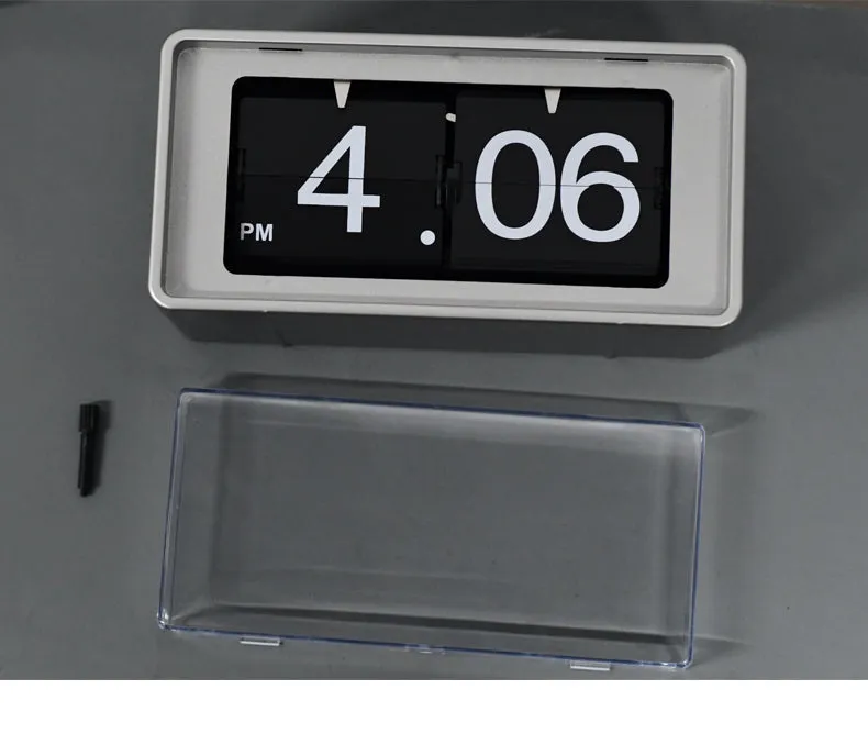 Elegant Retro Auto Flip Desk Clock