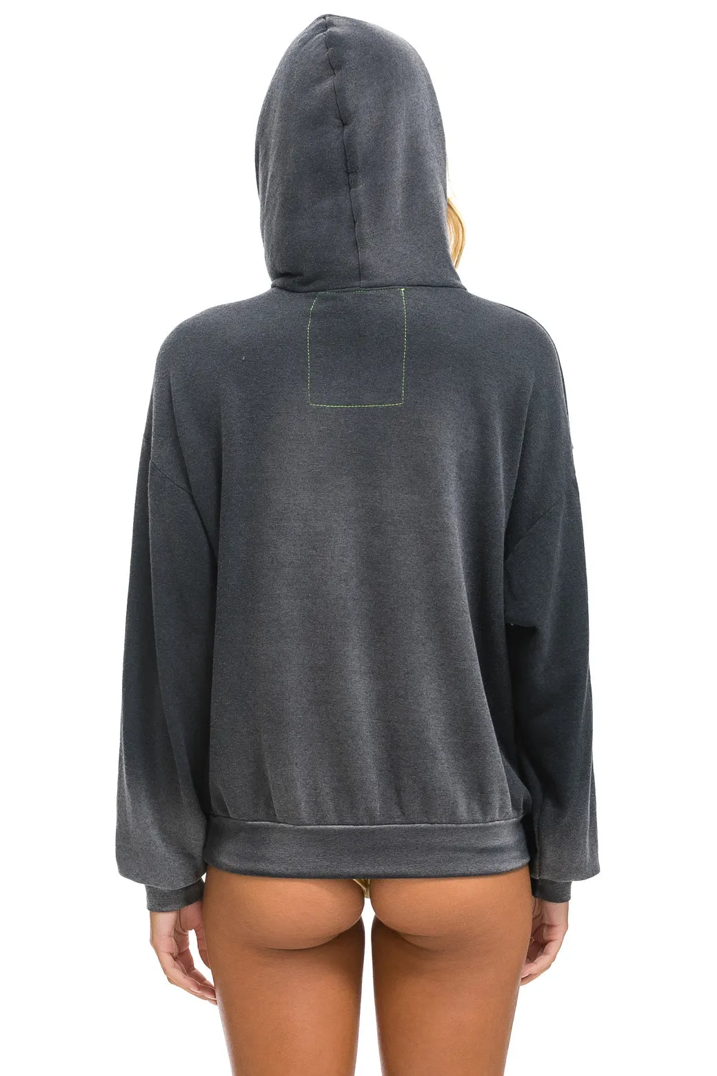 ESSENTIAL RELAXED PULLOVER HOODIE - FADED SMOKE