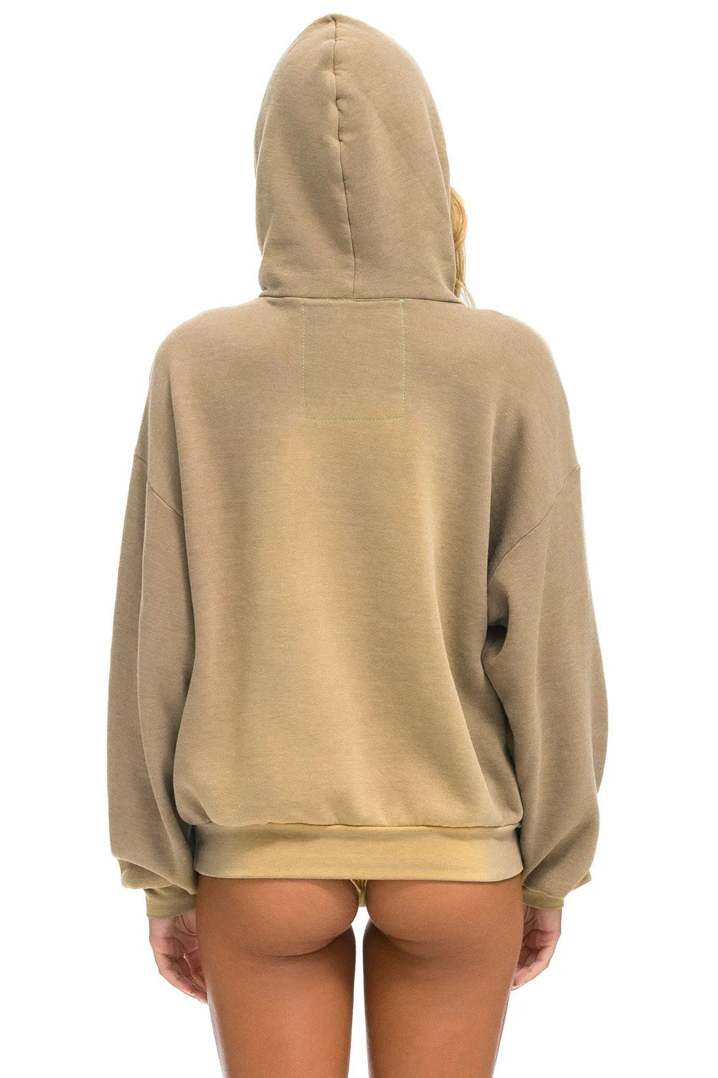 ESSENTIAL RELAXED PULLOVER HOODIE - FADED TAN