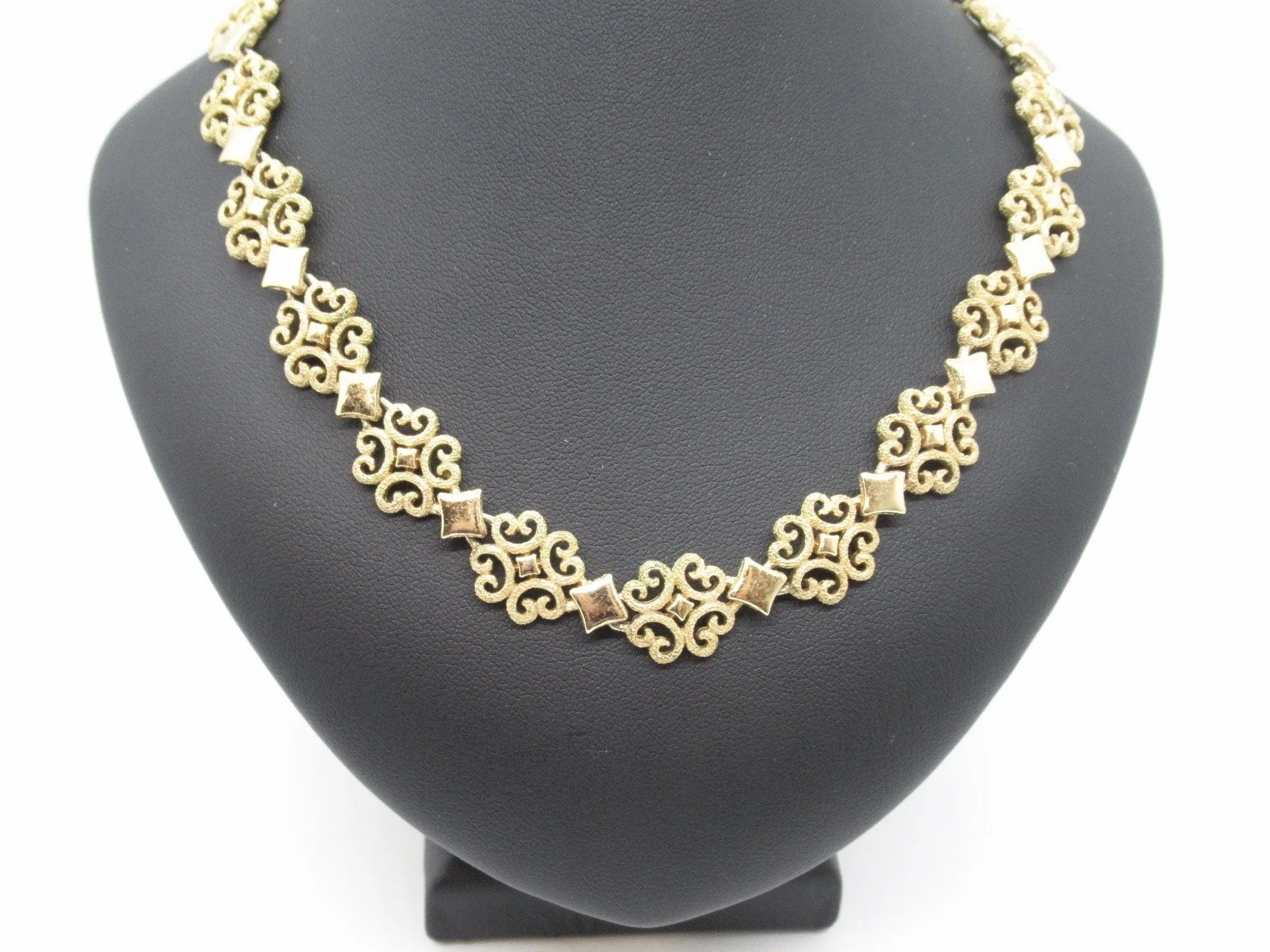 Intricate Vintage Gold Tone Necklace Choker by Avon