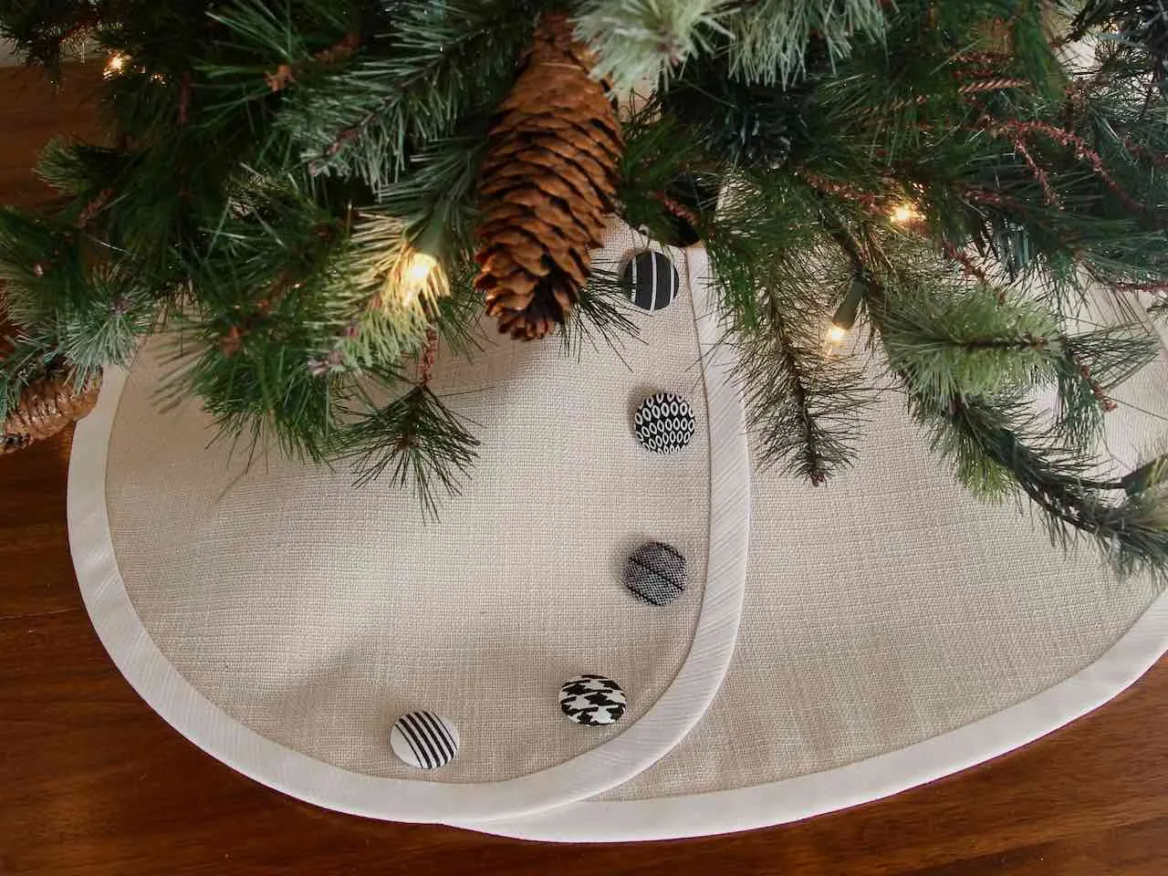 Linen Pencil Christmas Tree Skirt - Customize Banding and Buttons - Tabletop Christmas Tree Shipping Included