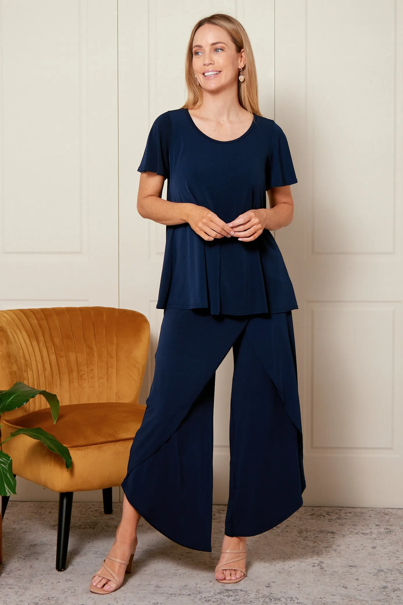 Madalynn Pants - Navy