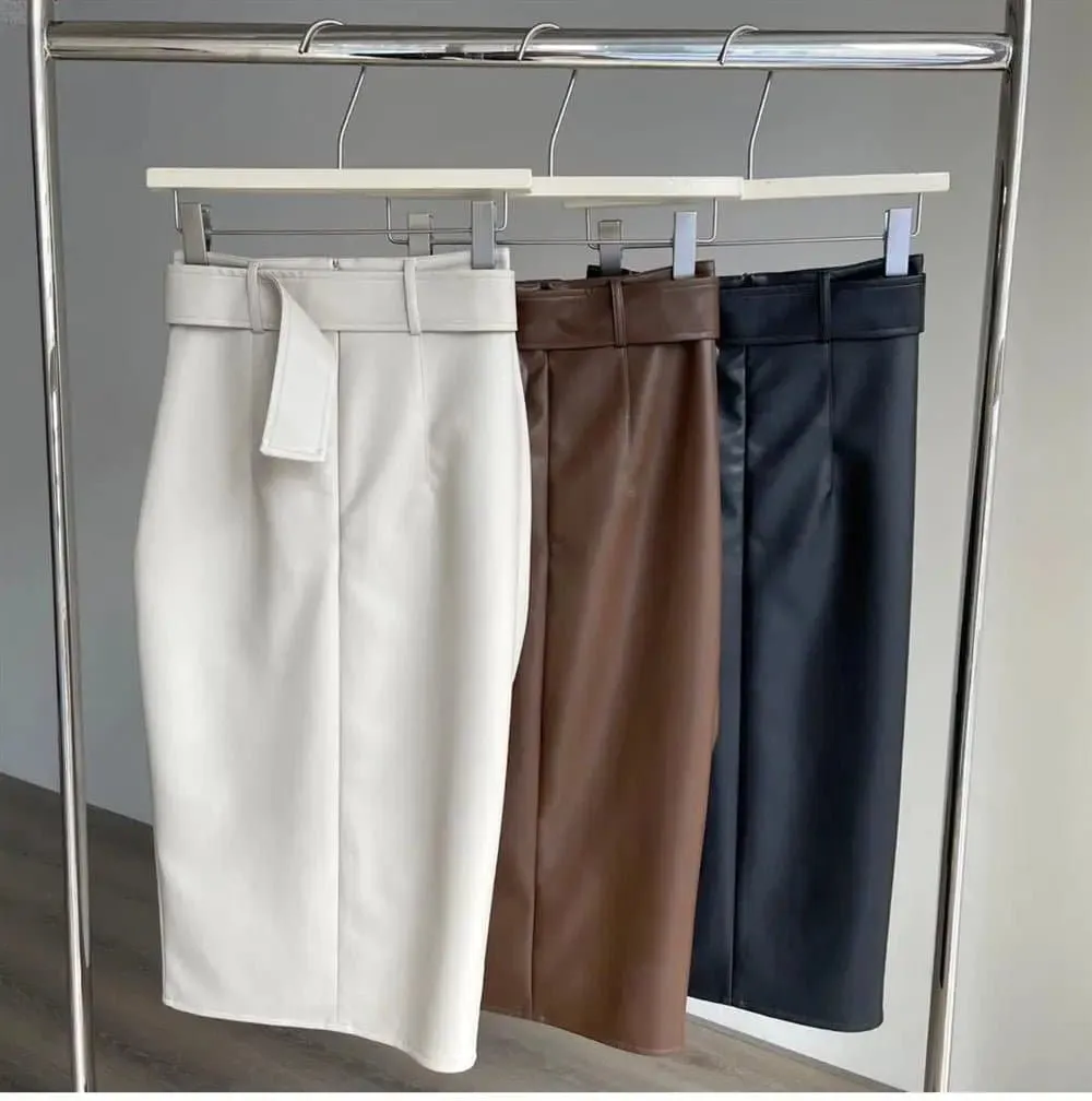 Mid-Length Genuine Sheepskin Leather Skirt - Casual A-Line Style