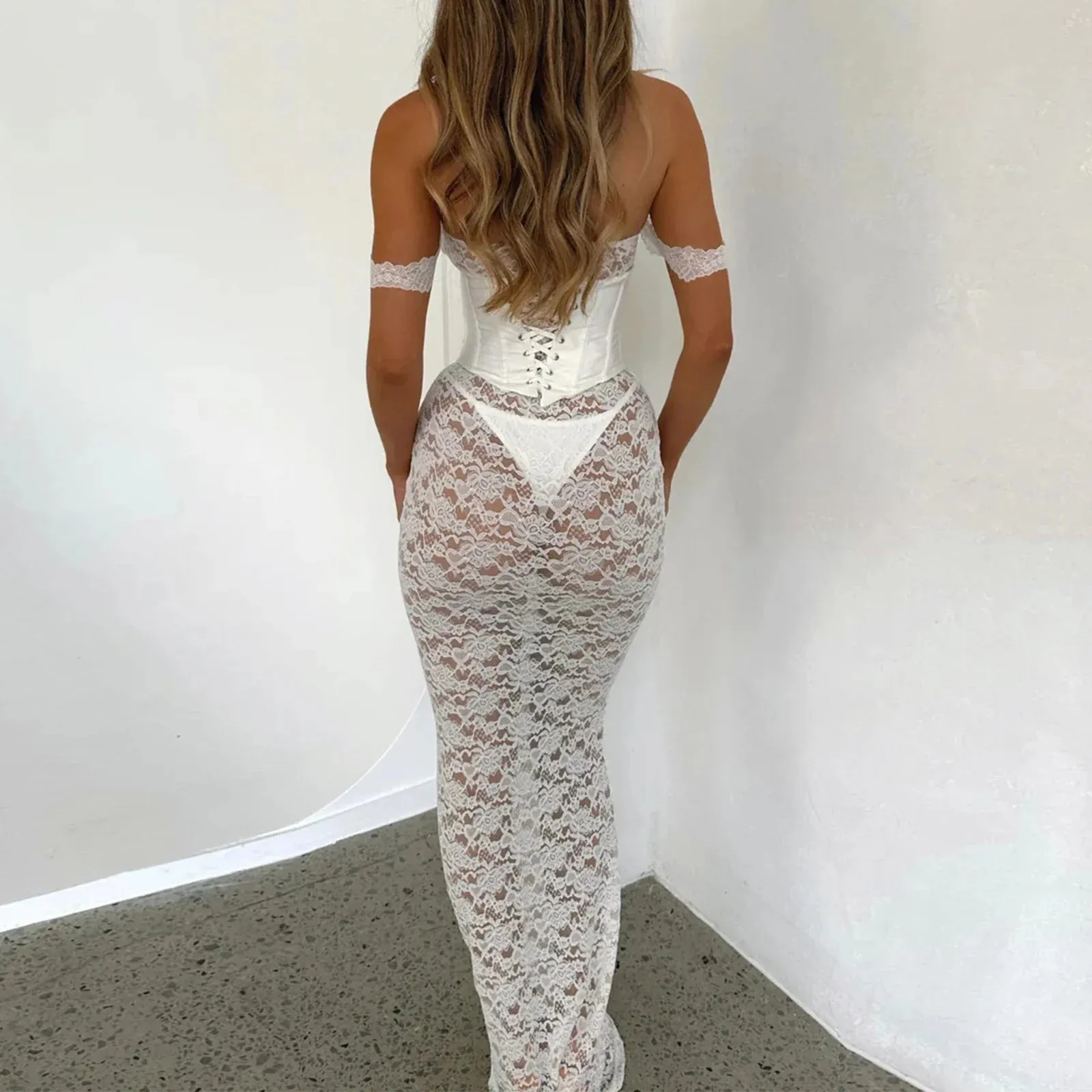 Pmystyle - Elegant Lace Maxi Dress for Women - Off-shoulder Strapless Sleeveless Backless Bodycon