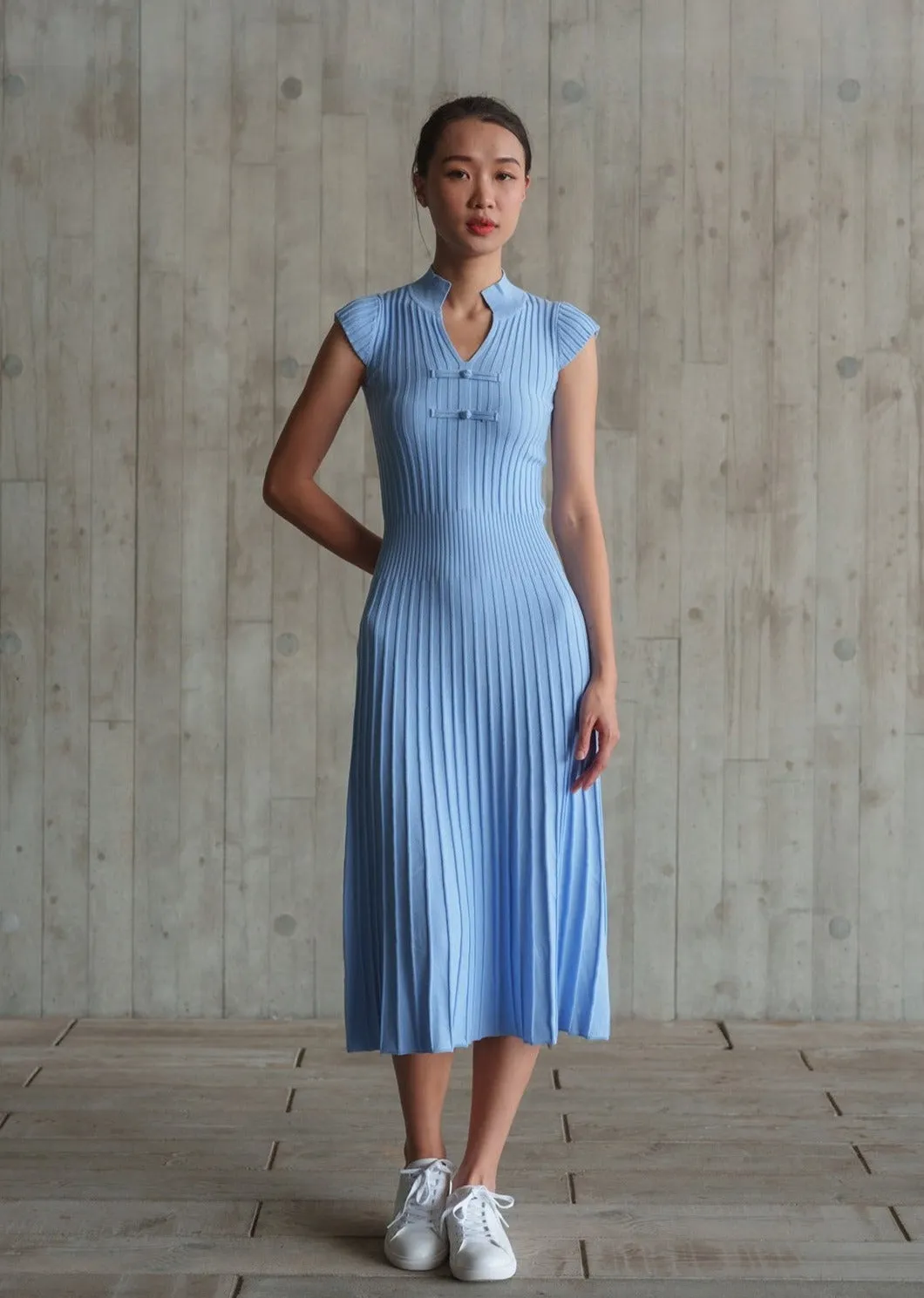 Power Shoulder Ribbed Qipao (Light Blue)