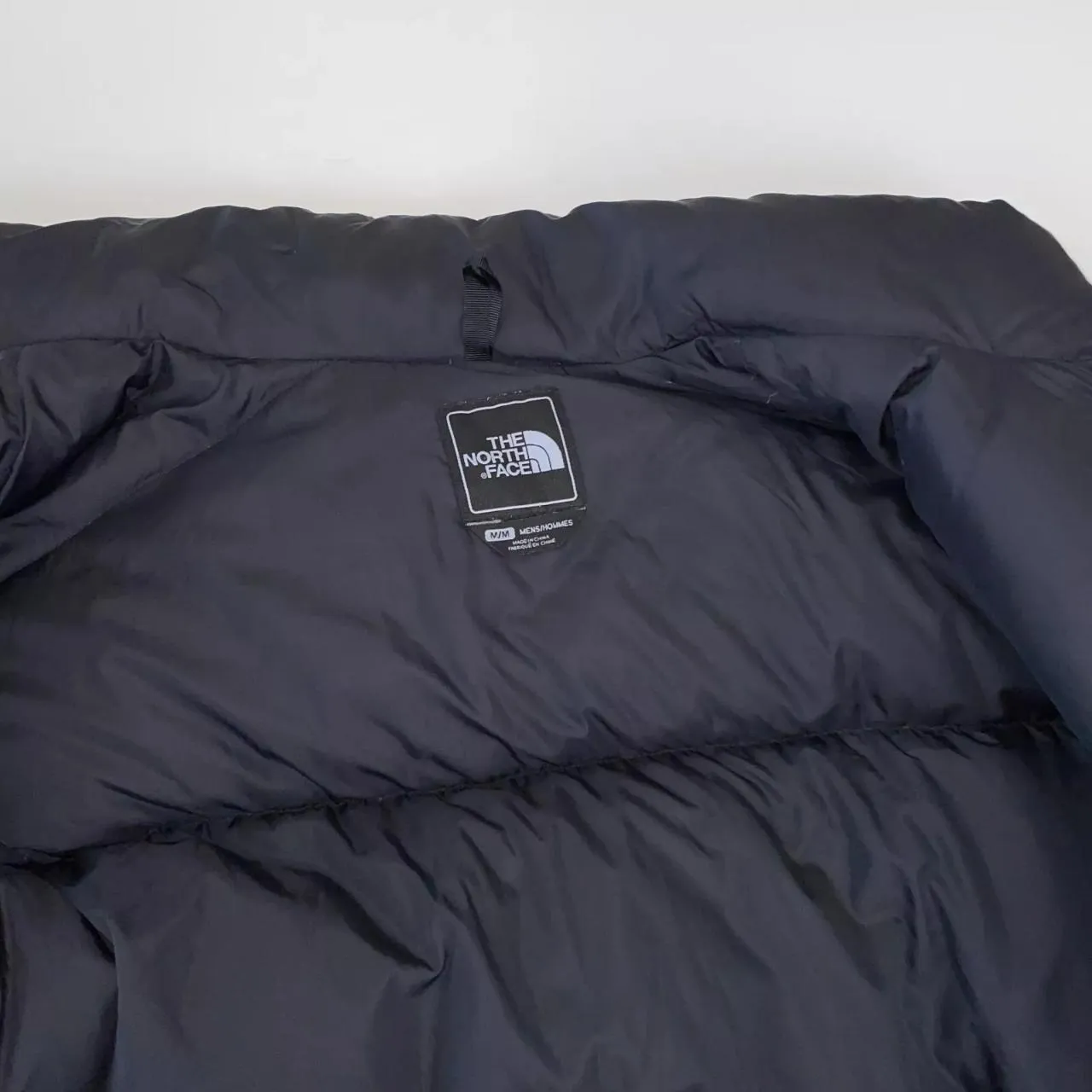 Preowned The North Face Nuptse Mens Down Puffer Jacket 700 Size M Black Genuine TNF Retro