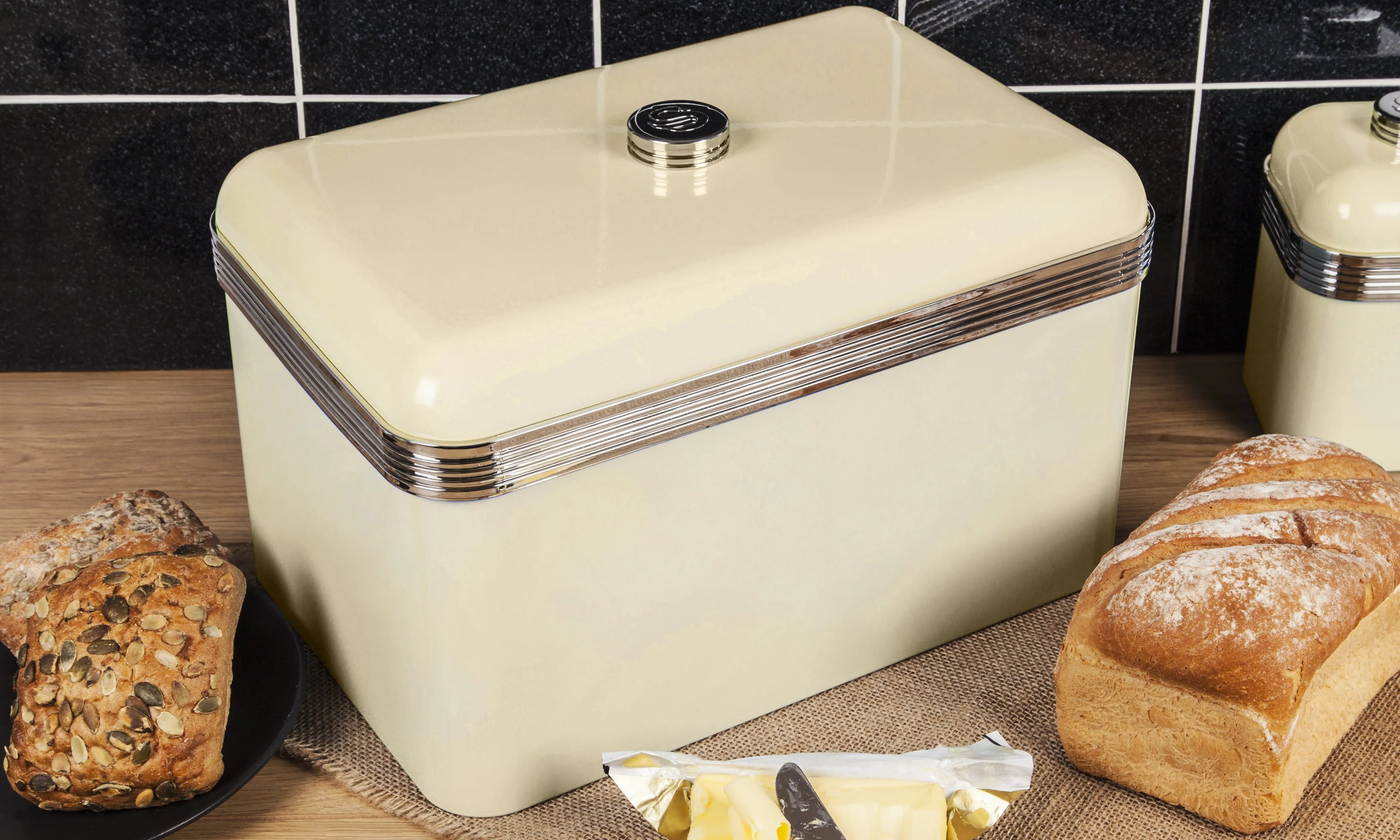 Retro Bread Bin