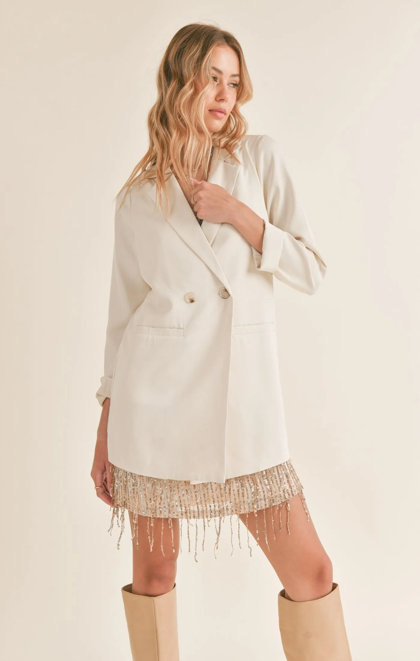 Sadie & Sage Carrey Front Buttoned Blazer