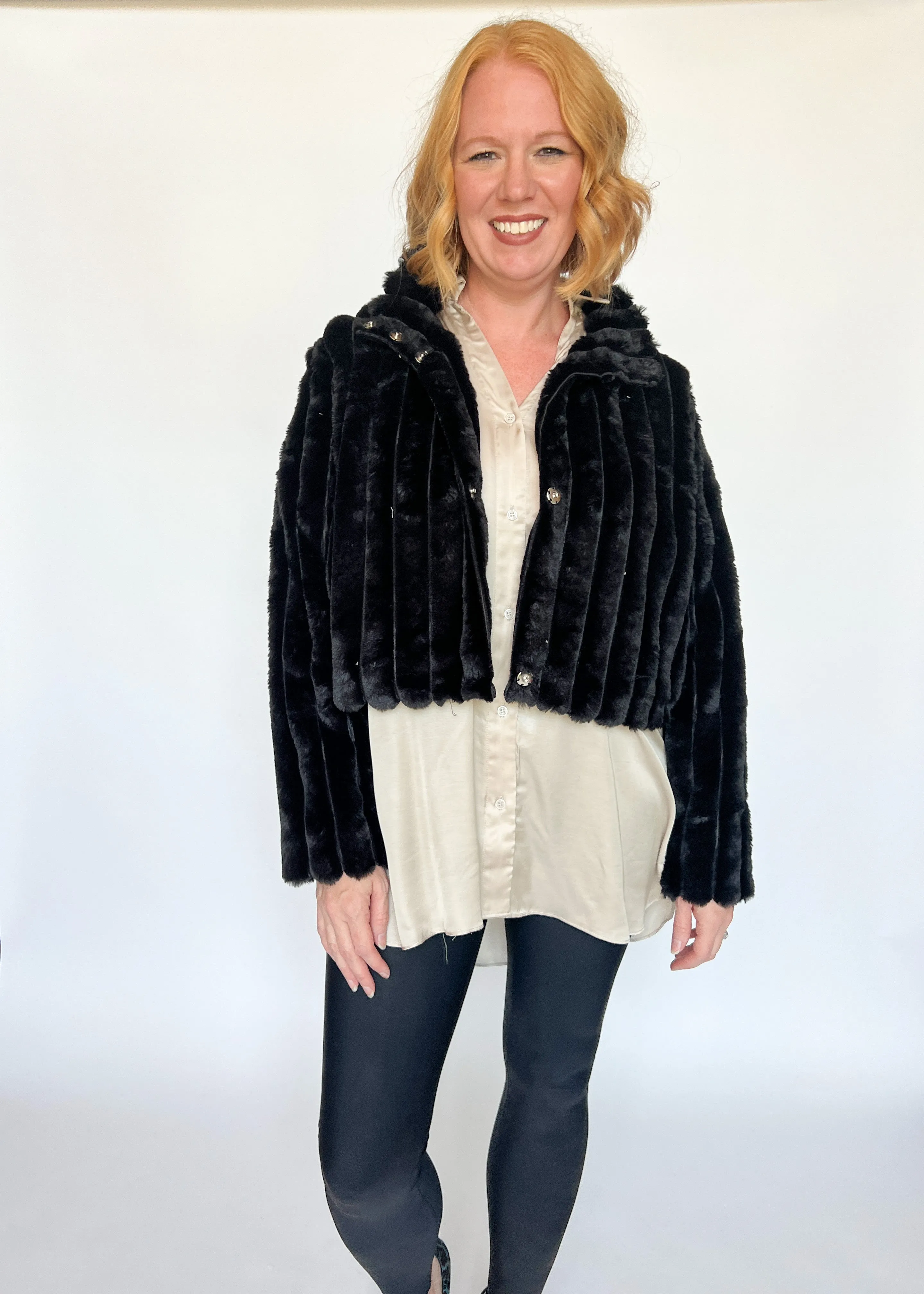 Stepping Out Crop Faux Fur Jacket - Black