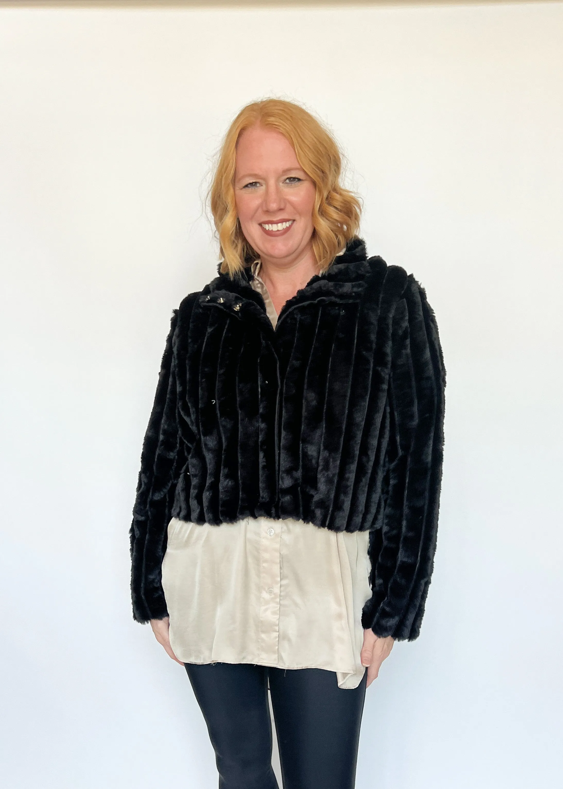 Stepping Out Crop Faux Fur Jacket - Black