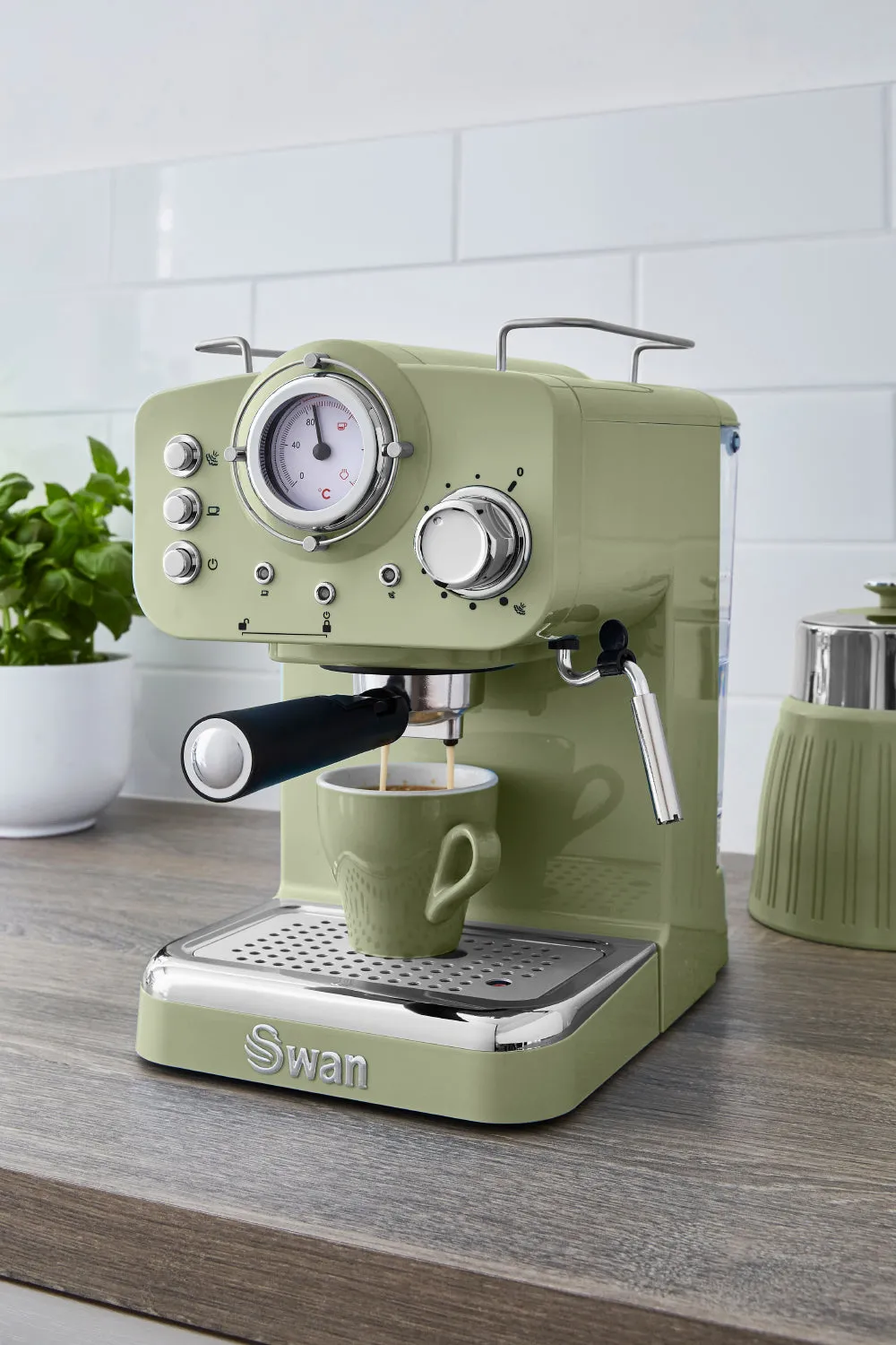 Swan Retro Pump Espresso Coffee Machine