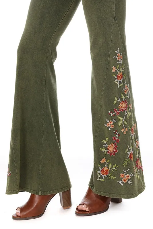 T-Party Floral Embroidered Yoga Pants - Olive