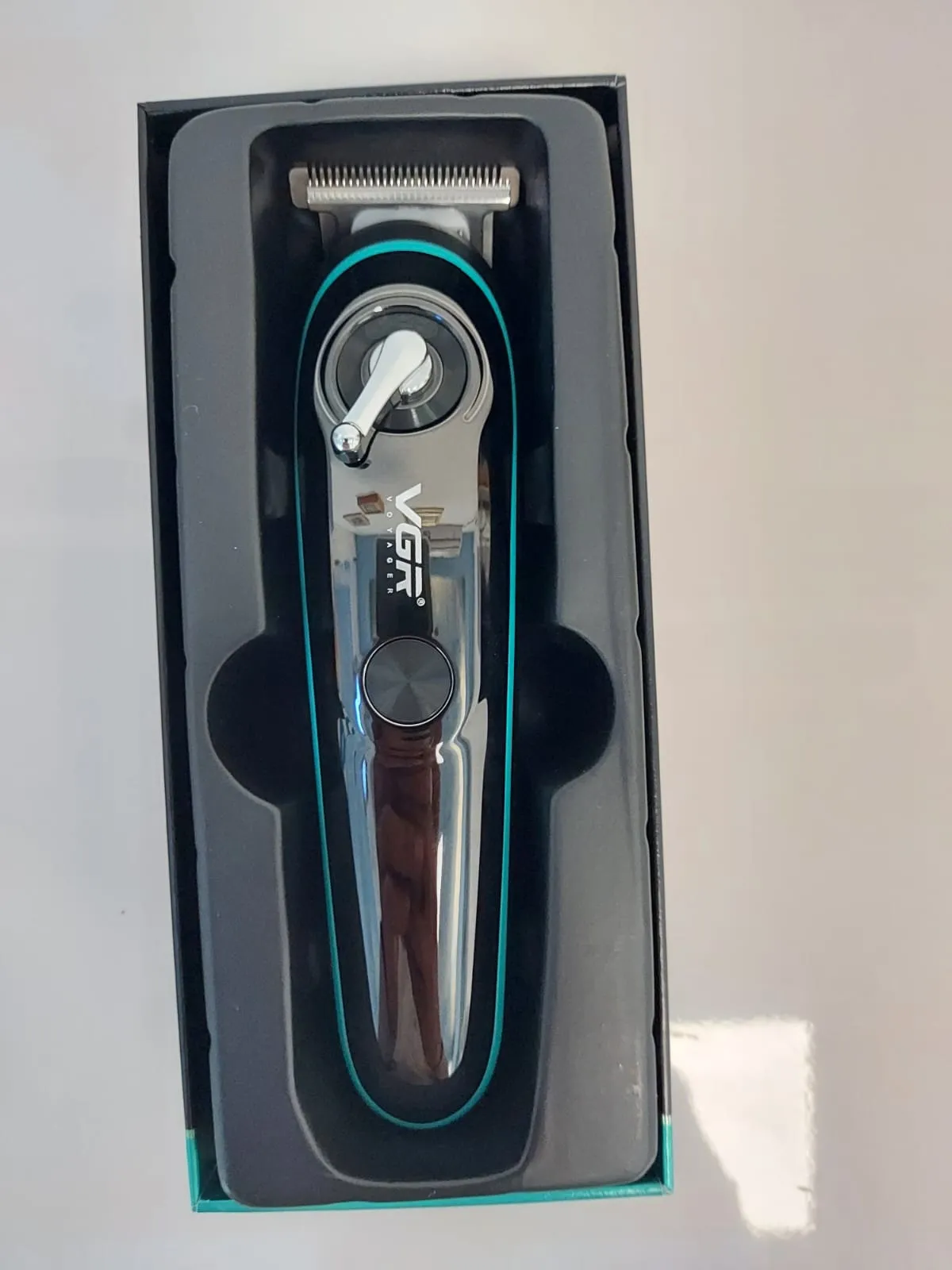 VGR Professional Hair Trimmer V-075