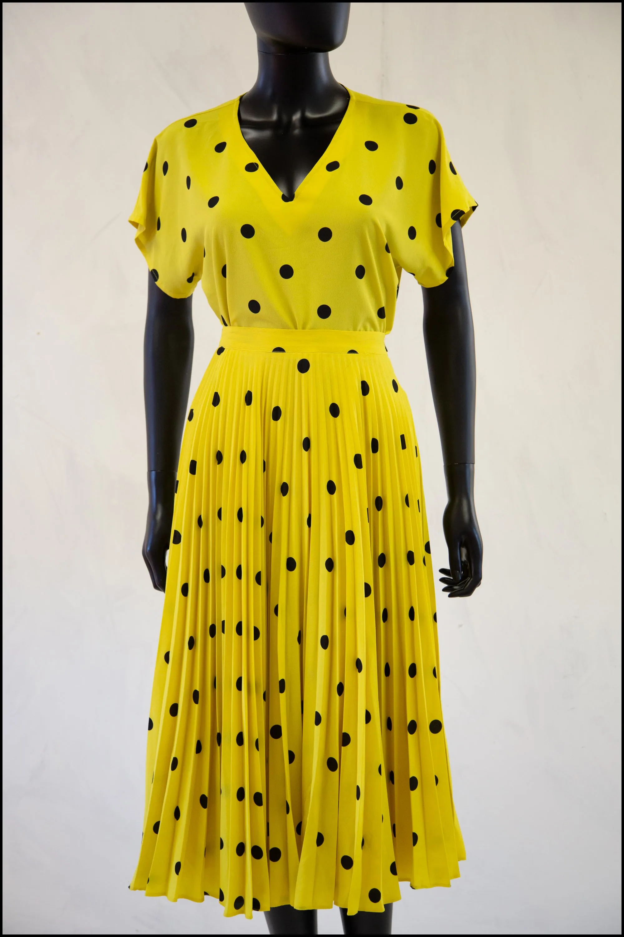 Vintage 1980s Yellow Polka Dot Pleated Skirt Set