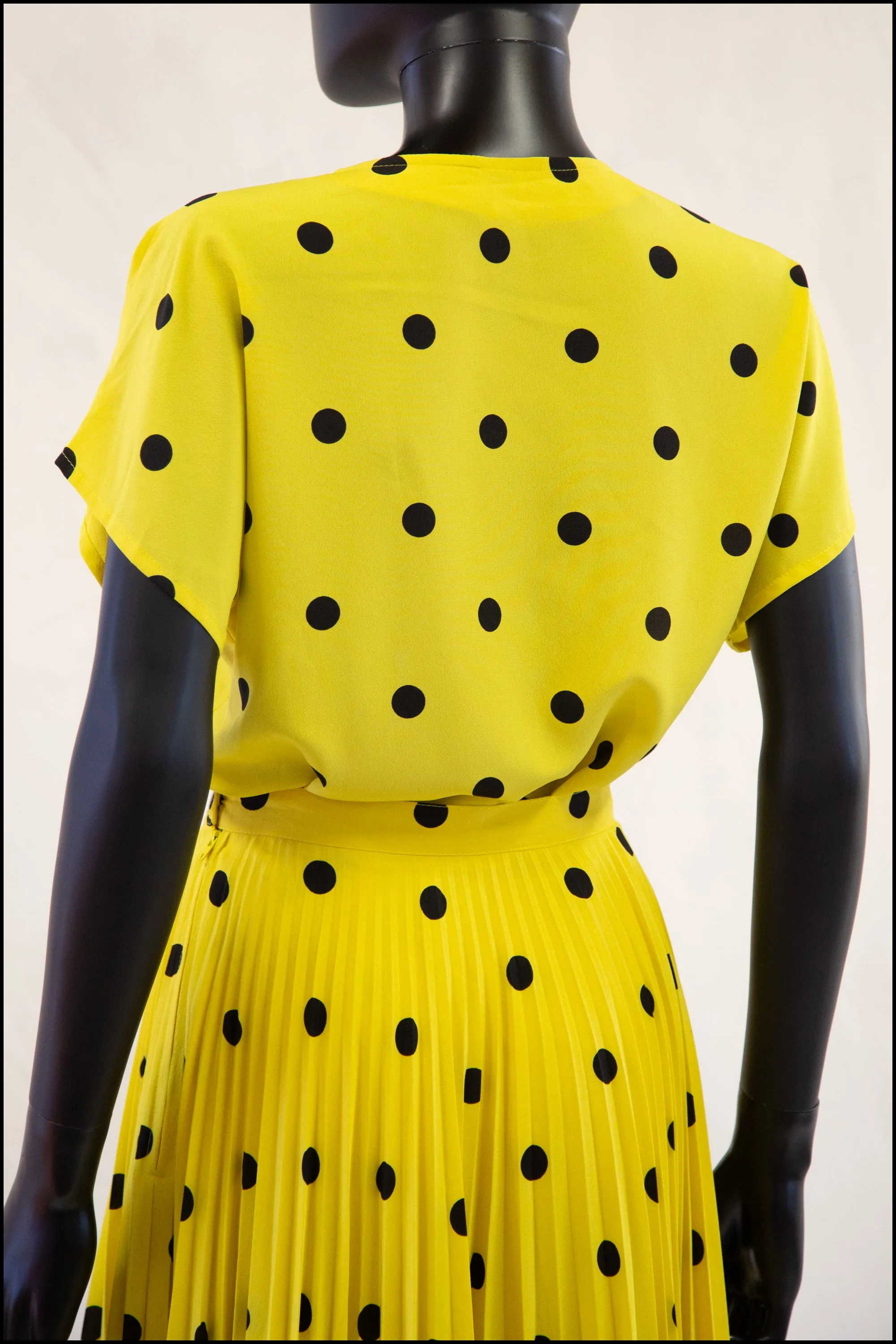 Vintage 1980s Yellow Polka Dot Pleated Skirt Set